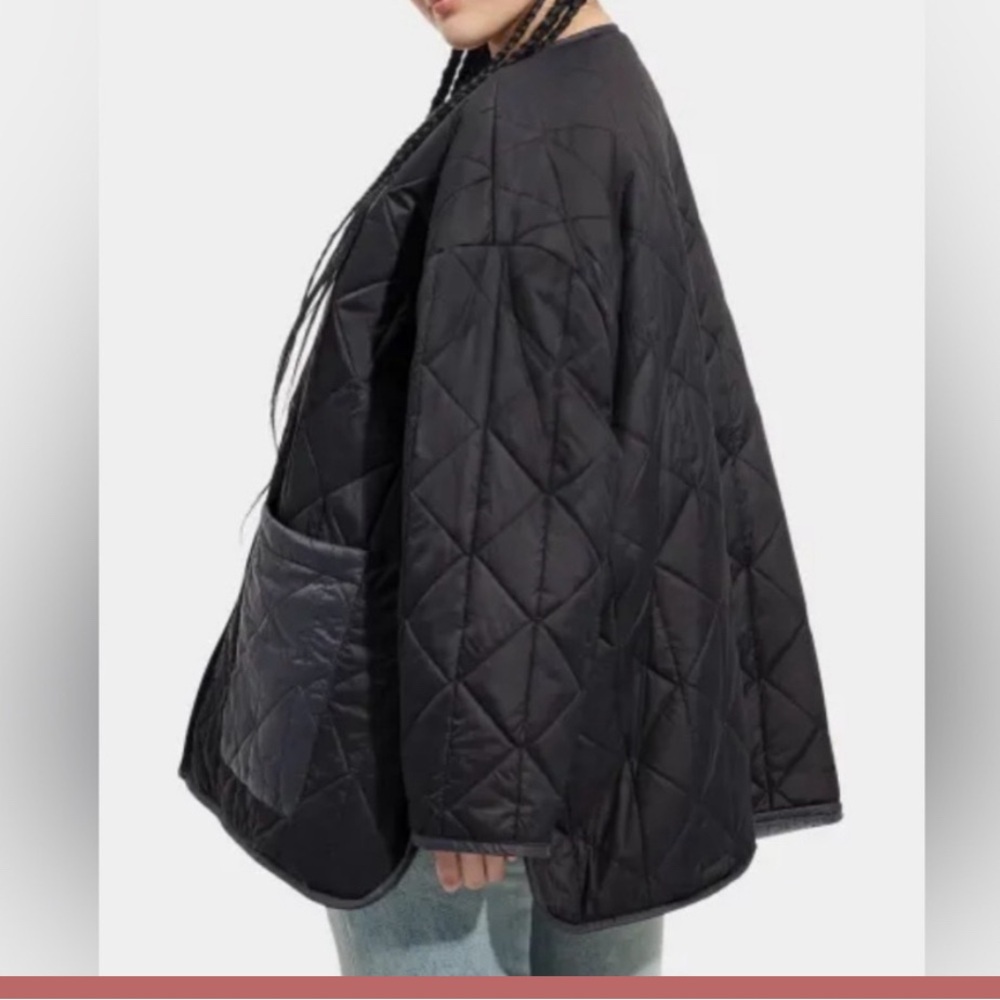 UGG AMILEA REVERSIBLE QUILTED JACKET - Picture 2 of 4